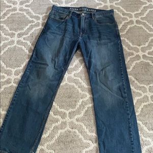 Men’s American eagle jeans
